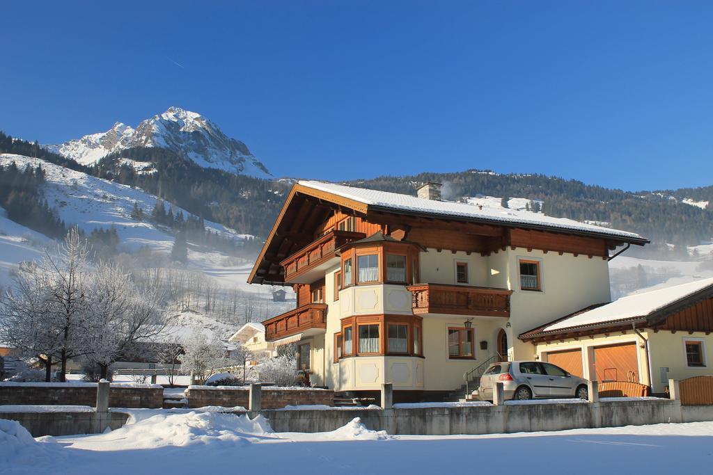 Haus Schoenegger Apartment Dorfgastein Bagian luar foto